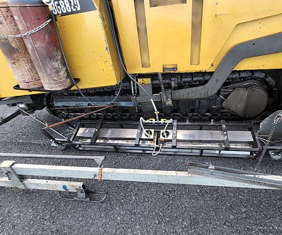 Установка инфракрасного нагрева асфальта  для асфальтоукладчика ИКН SP-200-JPV